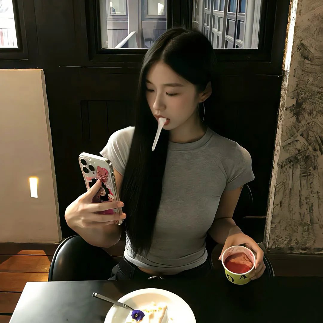 然后，她找到了我